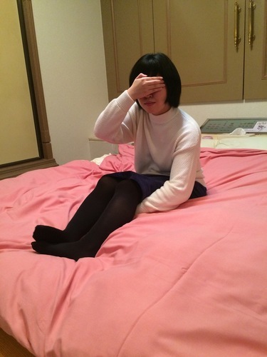 FC2-1004662 恥ずかしがり屋19歳専門〇生　ラブホ