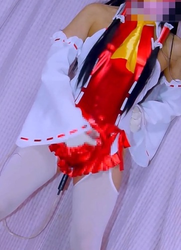 FC2-1244453 ペニスケース付きテカテカレオタードコス男の娘がアナルに極太挿入オナニー[夢の東方タッグ編 博麗霊夢]