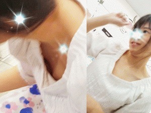 新章 ステキな店員さんのおっぱい25　照れ笑いがカワイイ！ロリカワ店員さん！