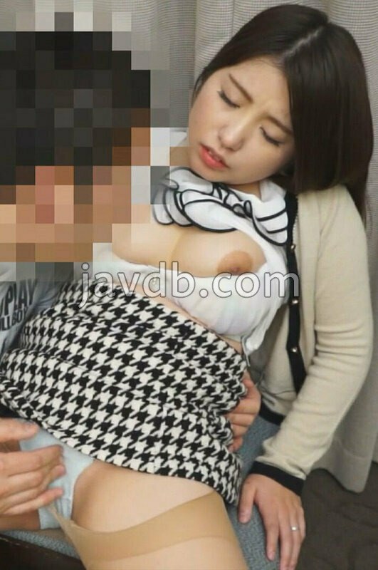 TSSR-4205 おっぱいを揺らして夢中でチ○ポを貪るムッチリ巨乳妻
