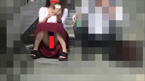 FC2-1207834 - タピオカパンチラ狙いFREE JAV BT