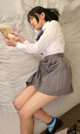 FC2-1531057 【削除もありえます】制服を着たかわいい③娘。フェラのお仕事。ホテルでＳＥＸ。中出し