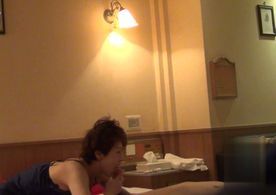 FC2-1807558 フォロワー様１０００突破記念感謝の１２８０→４８０・おちんぽでいっぱい遊んだあとに・・・腰振る女性嫌いじゃないですよ。。。