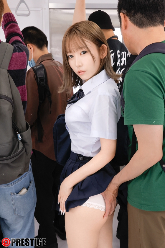 【配信専用VR動画】電車セックス 女の子を助けたらめちゃくちゃヤラせてくれた 七嶋舞