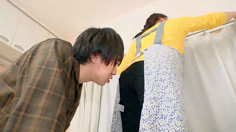 厳選！働くおばさん 職場で性交する熟女の蒸れたカラダ 配信限定BEST3 6名