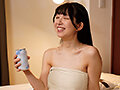 立ちんぼ女子大生 夜に立つ理由を密着取材！ 真白ふわり 生写真とパンティ付き 10