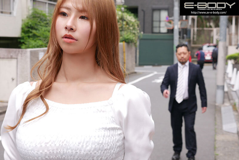 大人気キャバ嬢とあの弱みを握って下品で屈辱的なおまんまおっぴろげポーズでイカセまくってやったww 清宮仁愛