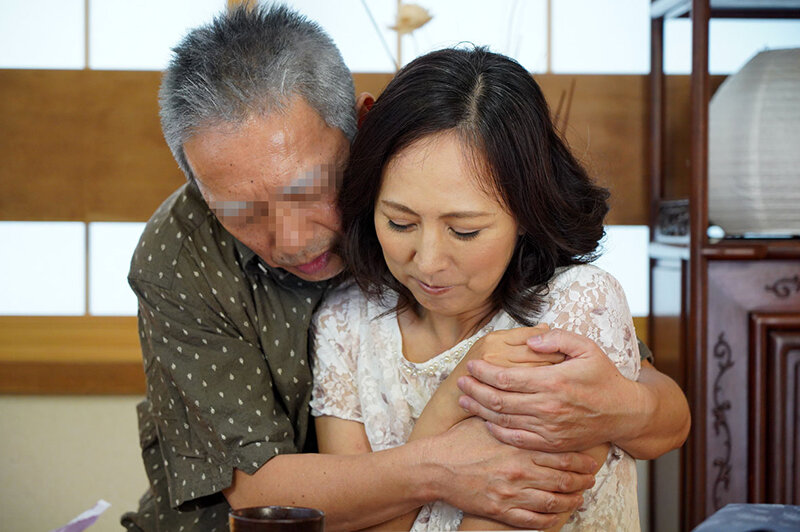 欲情が抑えきれない中高年同士の濃密不倫性交（2）