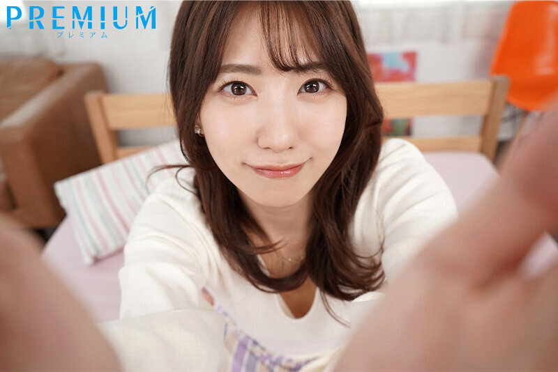 PREMIUM 専属・山岸逢花＆竹内有紀とハメ撮り型カメラで実現する熱烈SEX体験！ほぼノーカットで絡み合う臨場感抜群の2SEX！