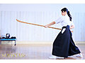 凛とした美しき薙刀剣士と密かに恋焦がれていた僕の童貞喪失物語 本庄鈴【特典映像収録】 4