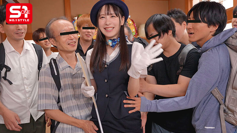 元バスガイド村上悠華の48時間セクハラOKファン感謝バスツアー 憧れAV女優の美顔・柔乳・近い距離感にシロウト男子大暴走！ザーメン22発も受け止める大乱交祭り （BOD）