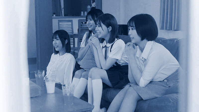 今からこの一家全員レ●プします 荒●区日●里