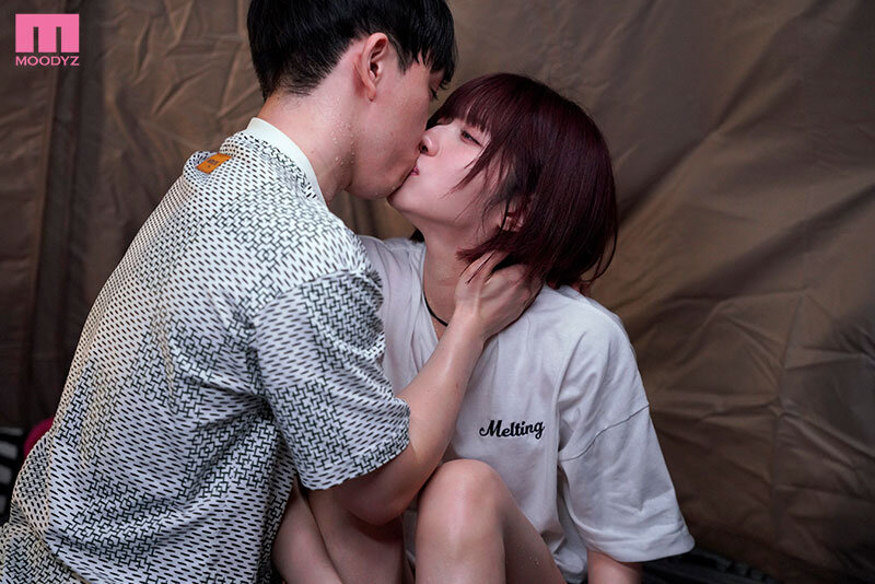野外フェステント泊中出し 女1男2で地方の野外フェスに行った夜、嫉妬と純愛と汗にまみれてテントの中でヤりまくった 石原希望 （BOD）