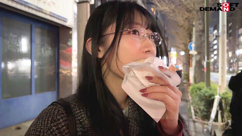 業務終わり、上司の送別会で宅飲み乱交、早漏イキする秘書 守屋よしの